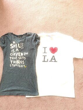 Bundle of 2 Ladies Short Sleeve Tee Shirts, Medium